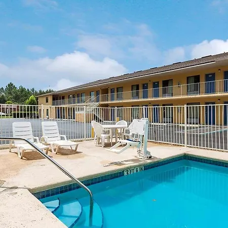 Motel 6-Macclenny, Fl 