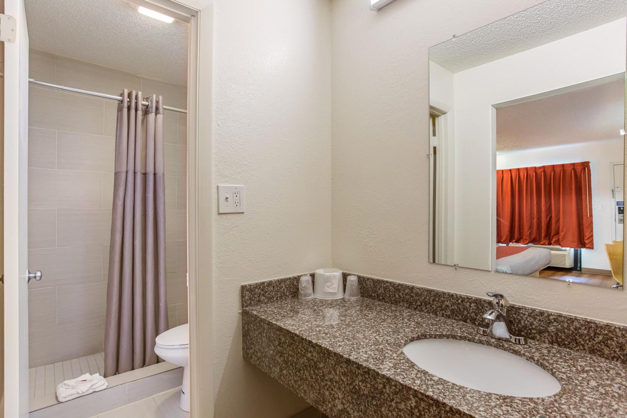 6-macclenny, Fl Hotel 2*